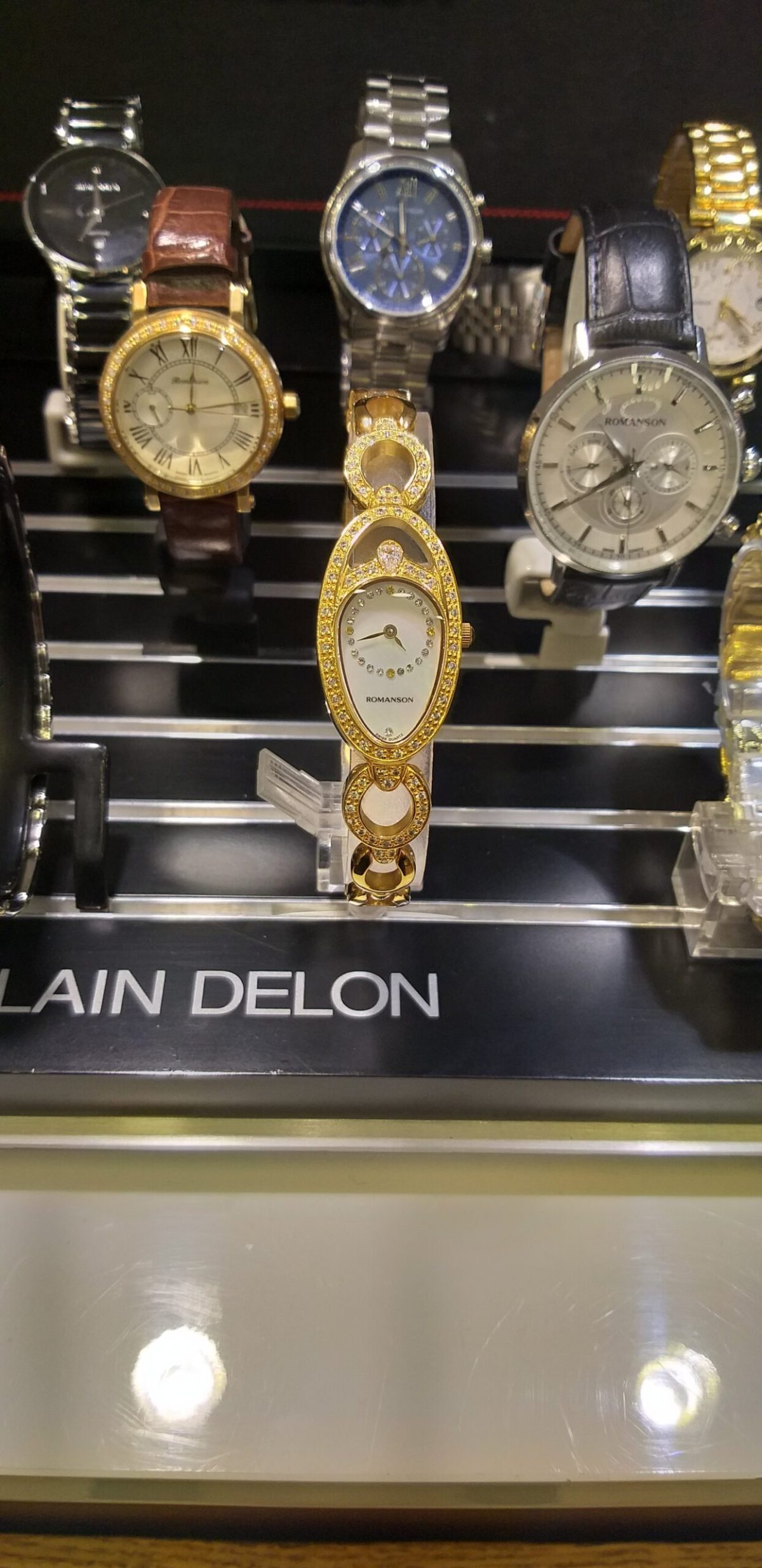 ساعت ROMANSON مدل RM9207QL