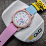 ساعت بچه گانه کیو اند کیو مدل vs49j003y