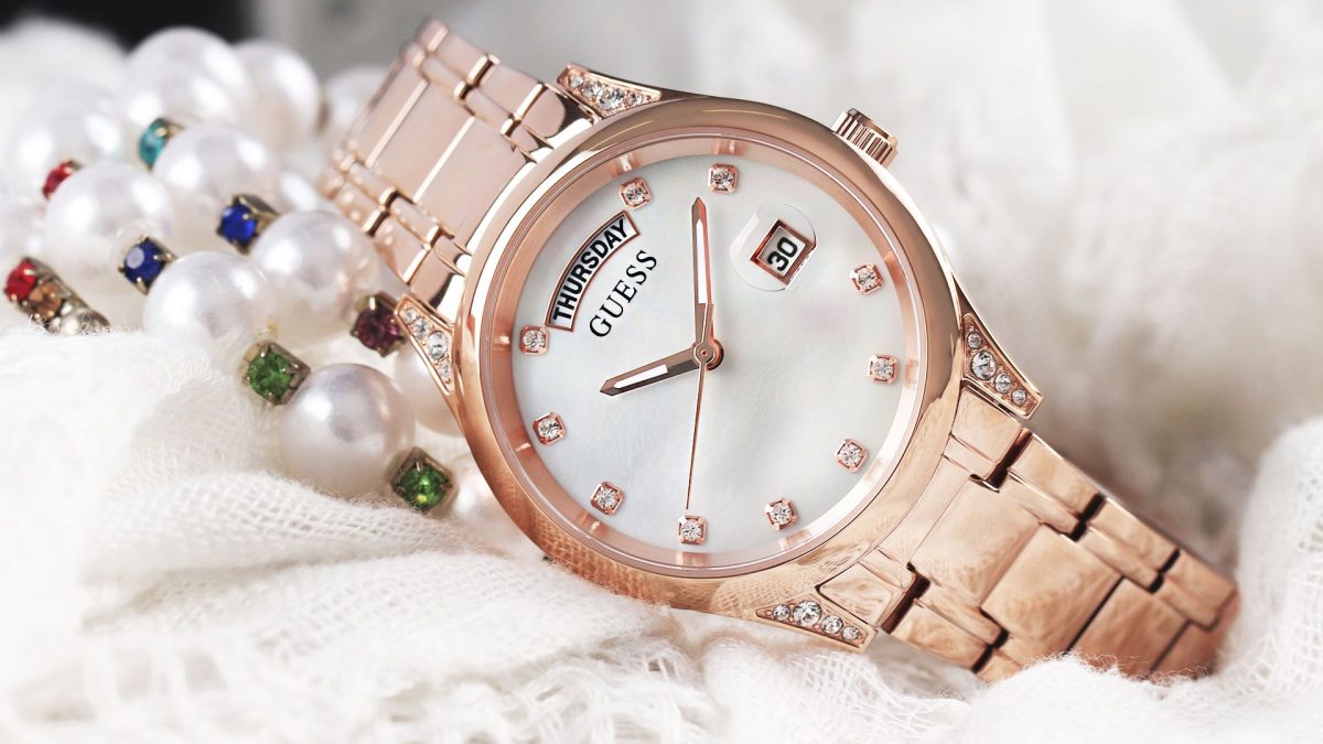 ساعت مچی Guess مدل GW0047L2