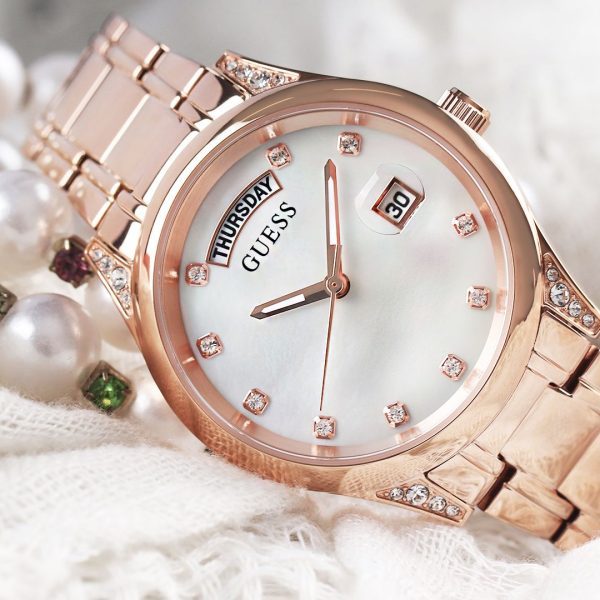 ساعت مچی Guess مدل GW0047L2