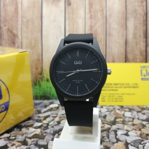 ساعت مچی کیو اند کیو مدل VS12J004Y
