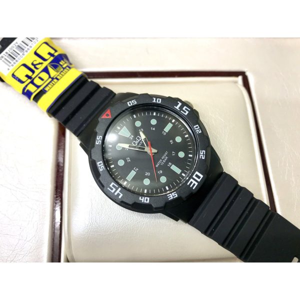 ساعت مچی کیو اند کیو مدل VR18J002Y