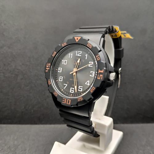 ساعت مچی کیو اند کیو مدل VR18J014Y