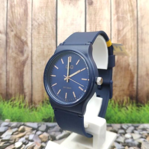 ساعت مچی کیو اند کیو مدل VS50J018Y