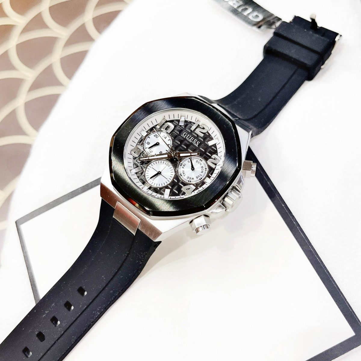 ساعت مچی Guess مدل GW0583G1