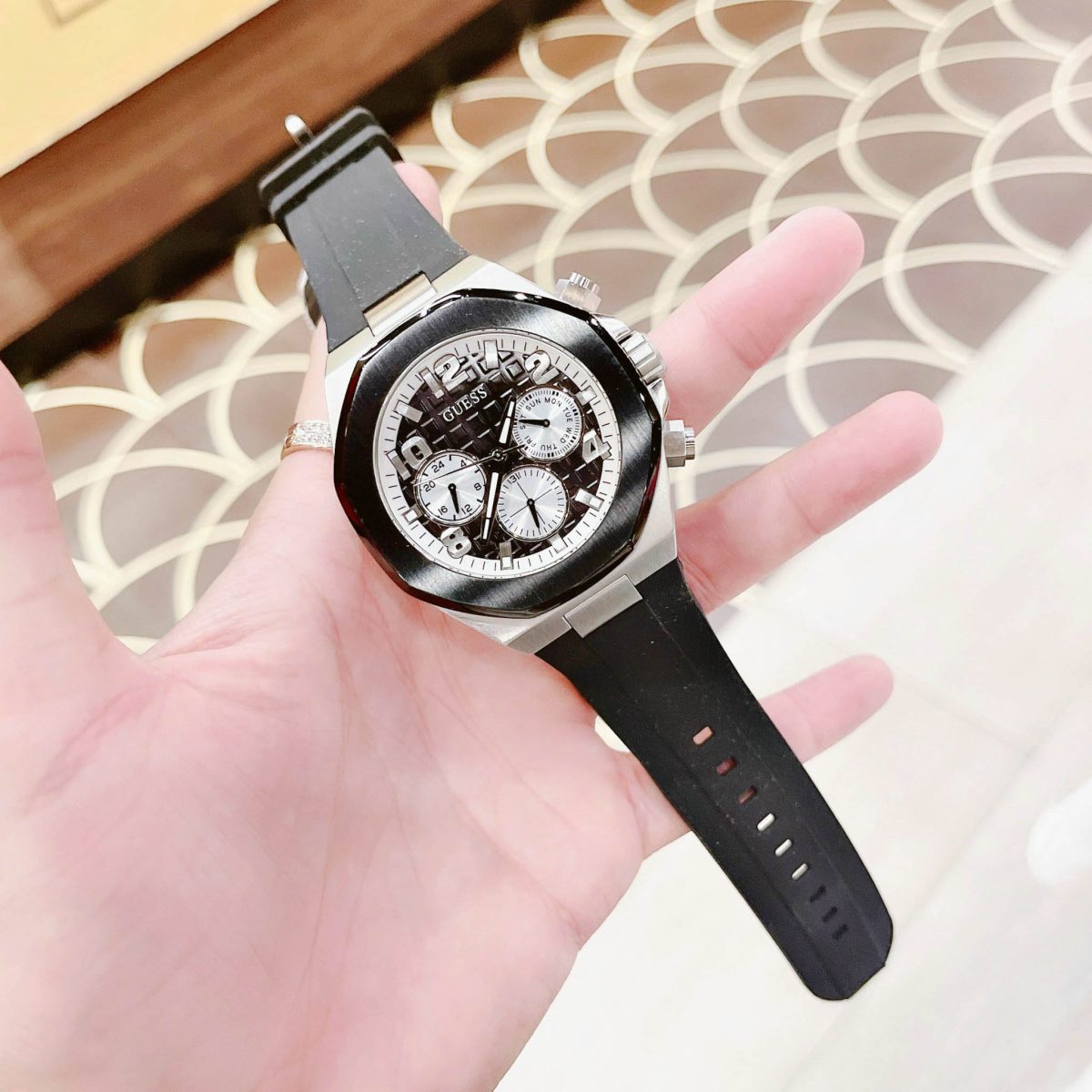 ساعت مچی Guess مدل GW0583G1