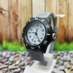 ساعت مچی کیو اند کیو مدل V32A-004VY