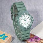 ساعت مچی کیو اند کیو مدل V07A-005VY